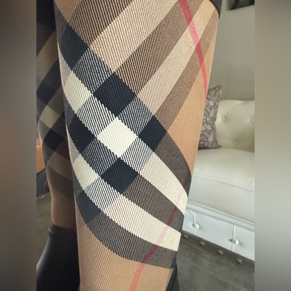 Authentic Burberry Nova Check Rain Boots Size 6.5 | Classic Plaid | Black Rubber - Picture 10 of 15